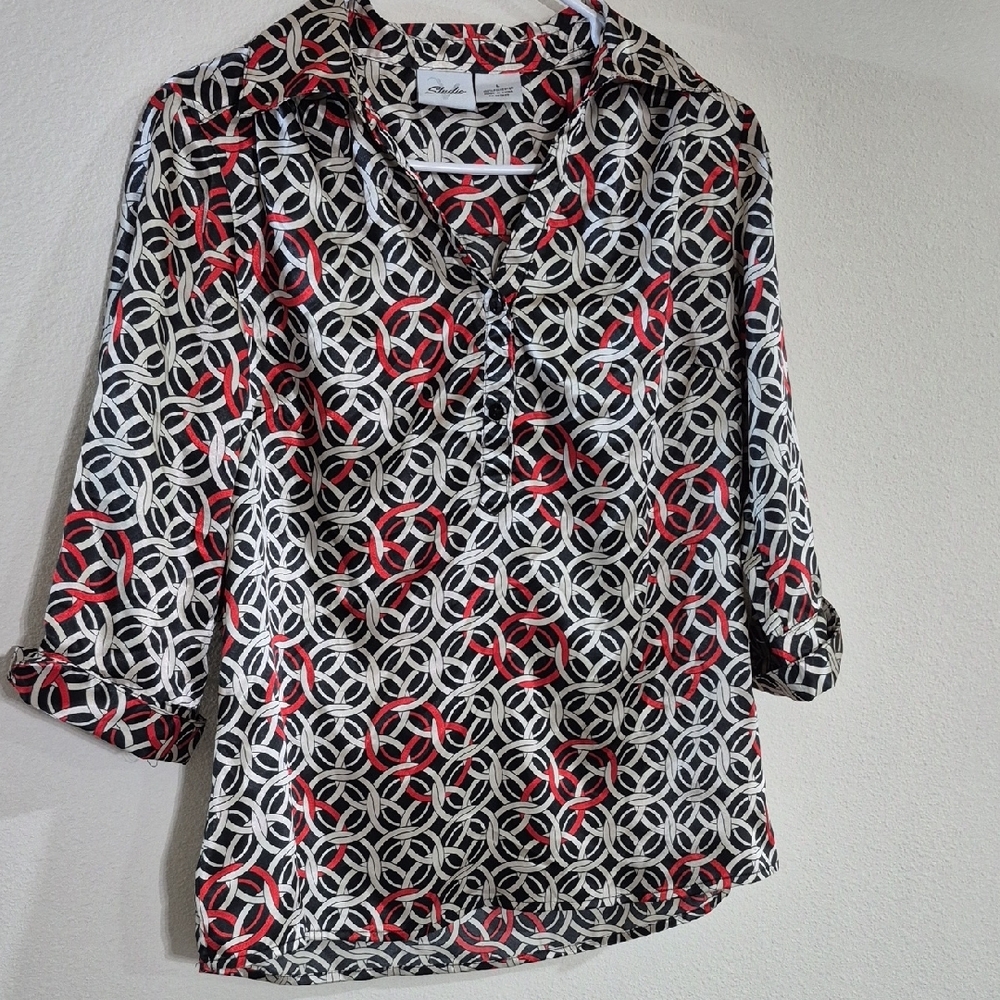Studio Red and Black Geometric Top